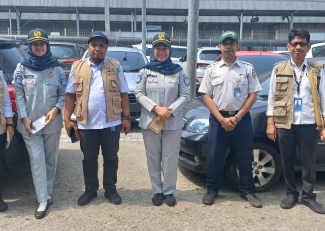 Jasa Raharja UPT Serpong Himbau Masyarakat Taat Pajak  Lakukan Pendataan Kendaraan di Kantong Parkir 