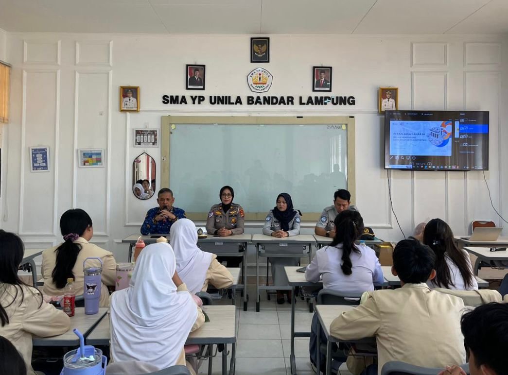 Jasa Raharja Lampung Gelar Safety Campaign dan PPKL di SMA YP Unila, Upaya Tekan Angka Kecelakaan di Bandar Lampung