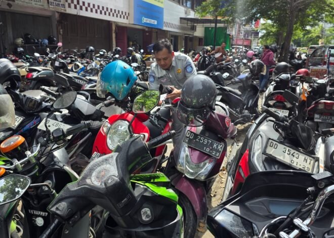 Gencarkan Tertib Pajak, Jasa Raharja Sulsel Gelar Operasi “Tempel-Tempel” di Makassar