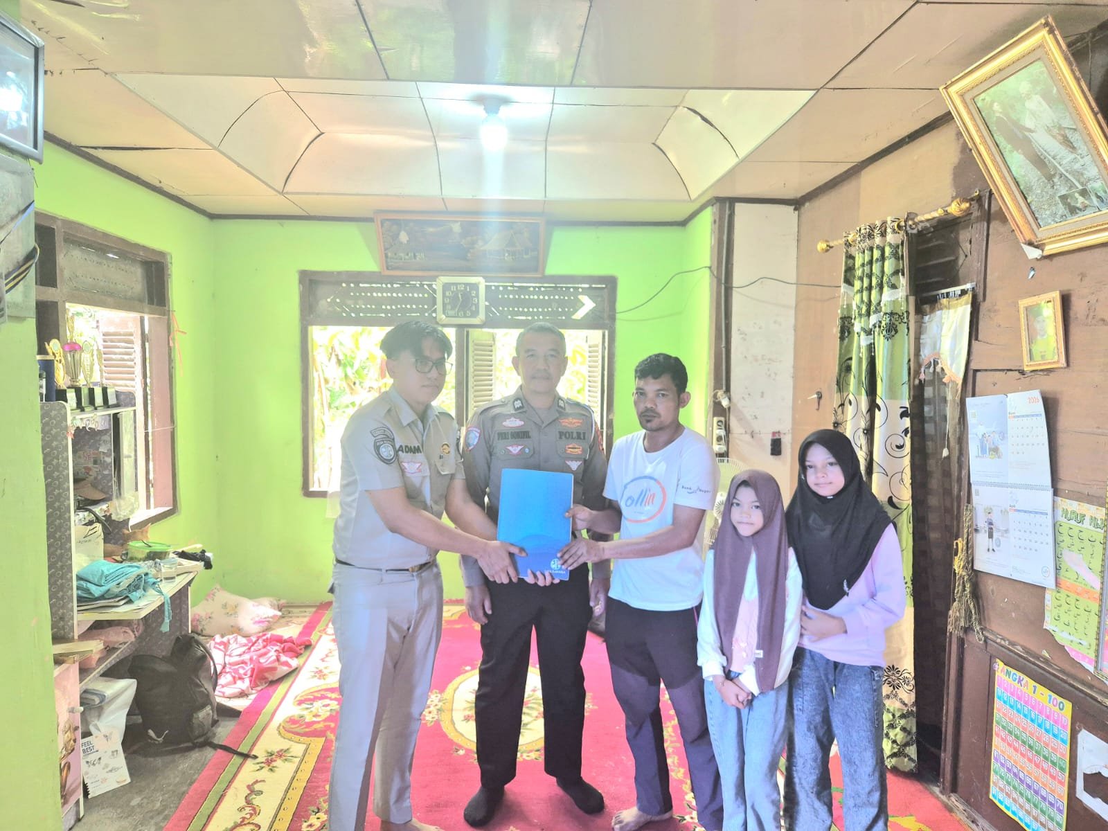 Jasa Raharja Sumatera Barat Jemput Bola ke Kediaman Ahli Waris Korban, Santunan Diserahkan Simbolis Bersama Satlantas Polres Solok Kota