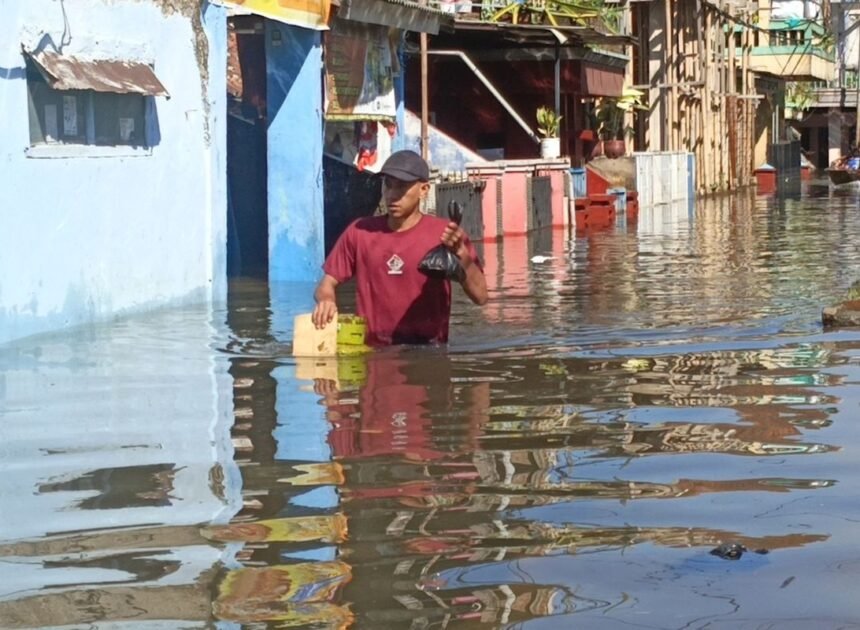 19.408 Jiwa Terdampak Banjir di Dayeuhkolot, Pengungsi Terpusat di Empat Lokasi