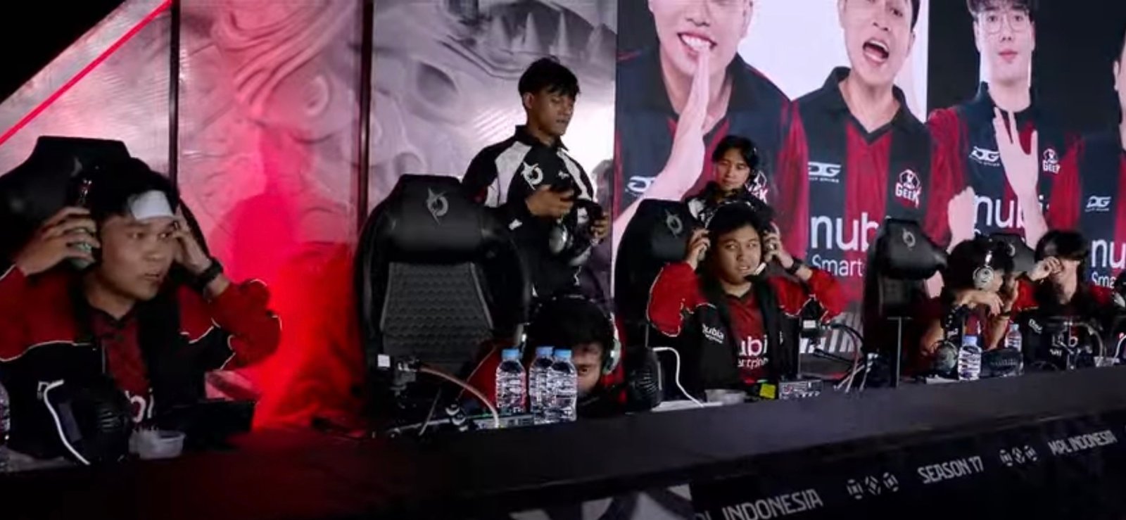 Reverse Sweep! Geek Fam Taklukkan ONIC 2-1 di Pekan ke-5 MPL ID S17