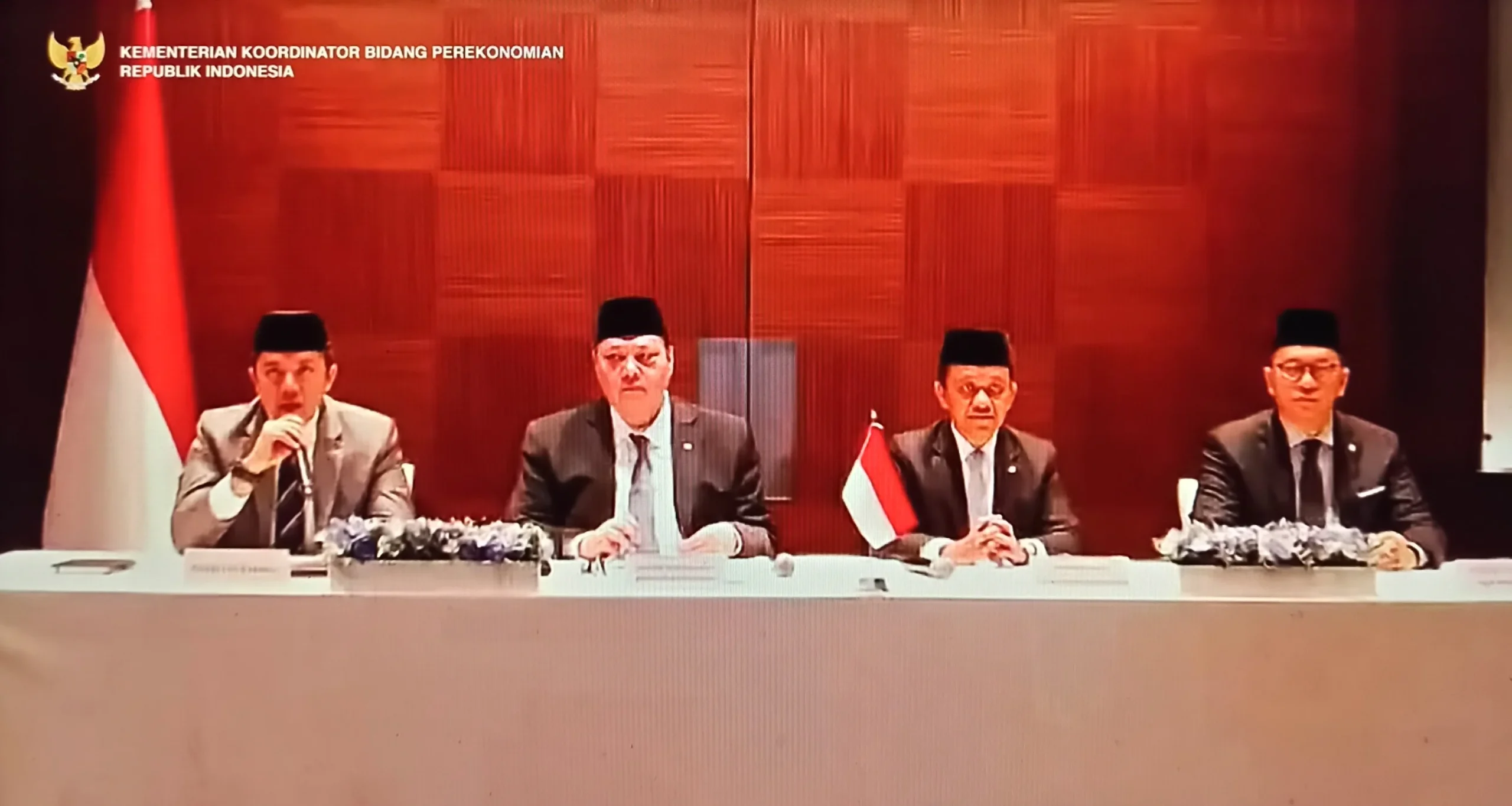 Seskab Dorong Dukungan Publik untuk WFH dan Efisiensi Energi Mulai April 2026