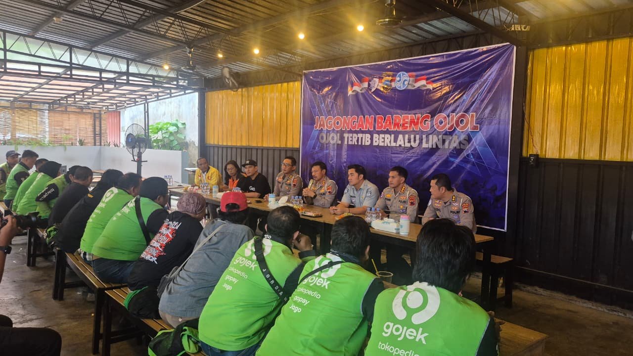 Jasa Raharja Jawa Tengah dan Ditlantas Polda Jateng Gelar “Jagongan Bersama Ojol” untuk Tingkatkan Keselamatan Jalan