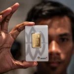 Update Harga Emas Antam 13 April 2026: Turun Tajam, Buyback Ikut Melemah