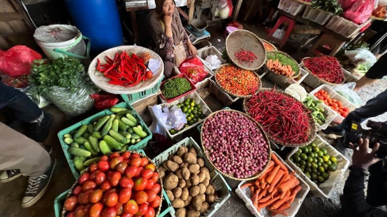 Update Harga Pangan Nasional: Cabai, Beras, hingga Daging per Jumat Pagi