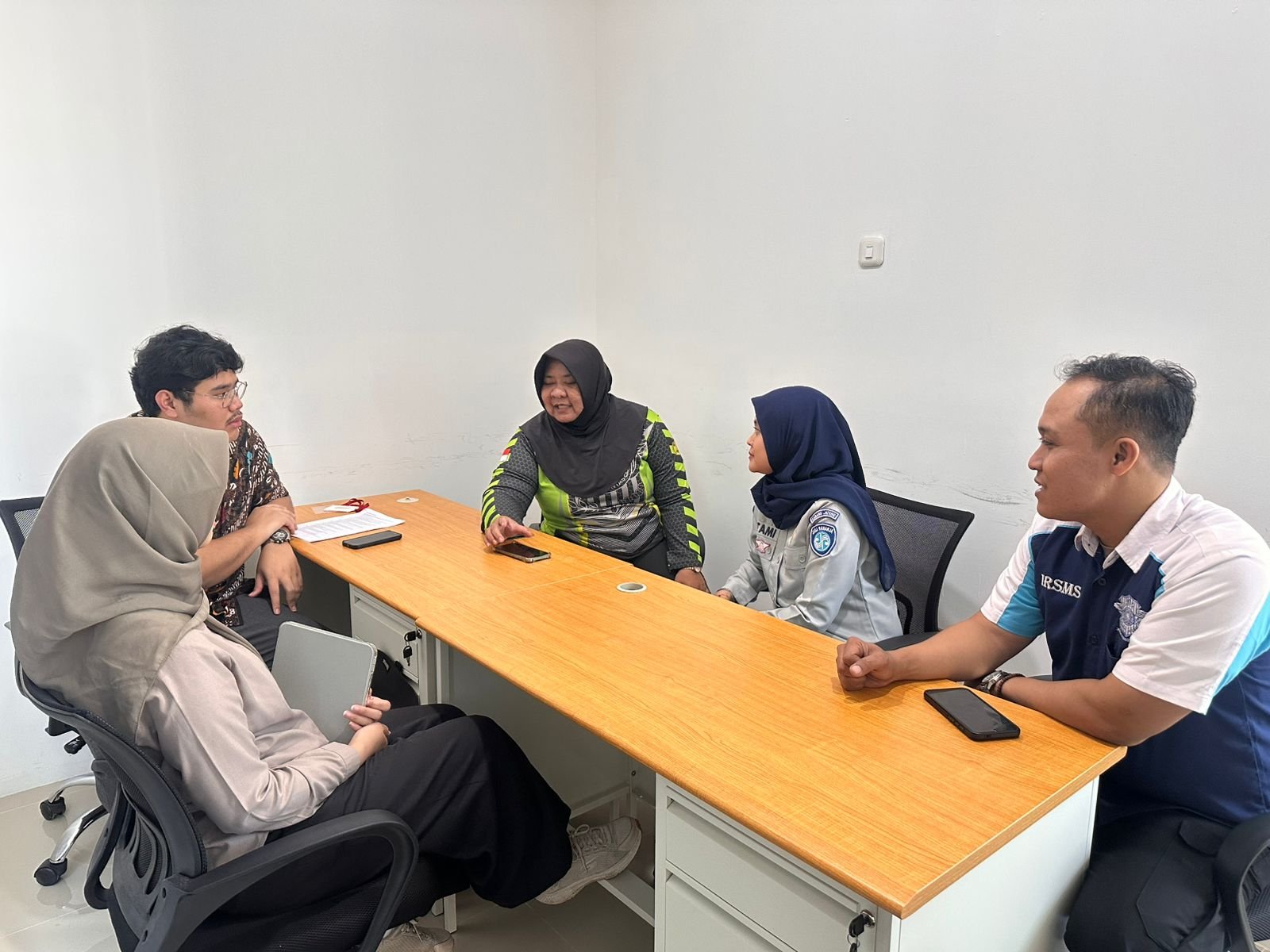 Jasa Raharja Bersama Kepolisian dan Lemtek UI Bahas Strategi Pencegahan Kecelakaan di Kota Surakarta