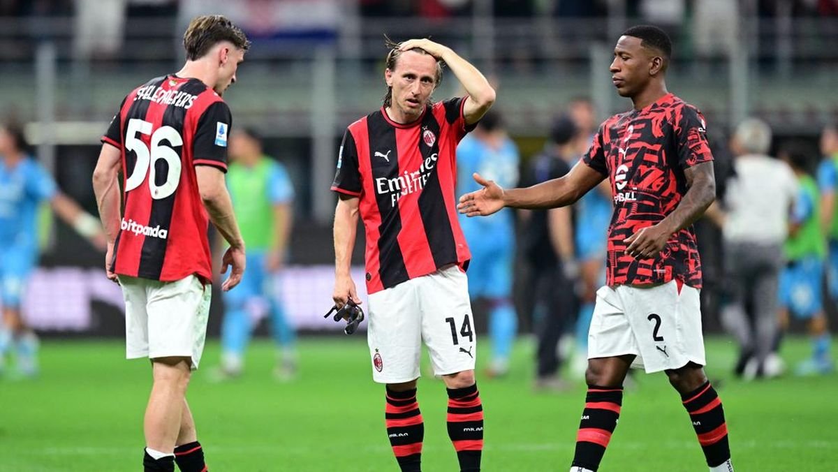 Mimpi AC Milan ke Liga Champions Pupus Setelah Takluk dari Cagliari di San Siro
