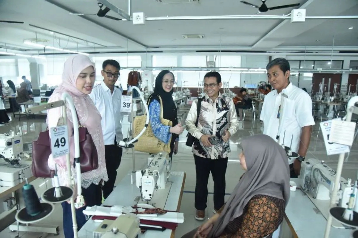 Hendry Munief Soroti Pentingnya Dukungan Beasiswa untuk Sekolah Vokasi