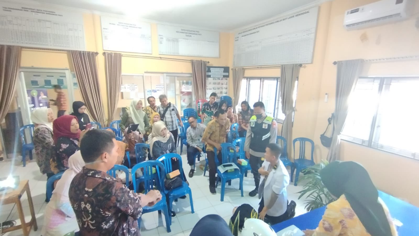 Jasa Raharja Bengkulu Tingkatkan Kesiapsiagaan Masyarakat Melalui Pelatihan PPGD di Kantor Camat Singaran Pati