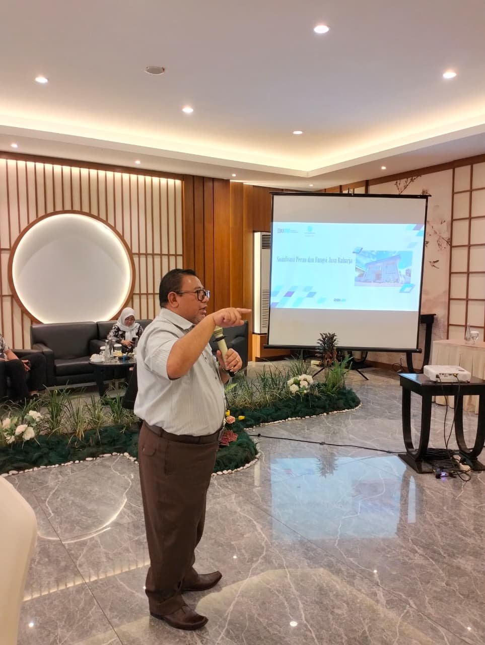 Jasa Raharja Tingkatkan Sinergi Penanganan Kecelakaan melalui Sosialisasi Bersama BPJS Ketenagakerjaan
