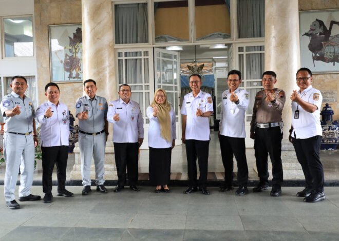 Melalui Roadshow ke Banjarnegara, Tim Pembina Samsat Gencarkan Inovasi Digital untuk Dongkrak PKB dan SWDKLLJ