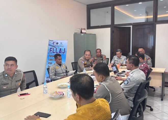 Jasa Raharja Cabang Pamekasan Gelar FKLL Bahas Strategi Pencegahan Kecelakaan dan Peningkatan Keselamatan Transportasi.