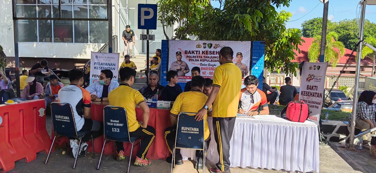 Jasa Raharja dan Sidokkes Polresta Tanjungpinang Gelar Pemeriksaan Kesehatan Gratis dalam Giat Jalan Santai HUT Bhayangkara ke-80