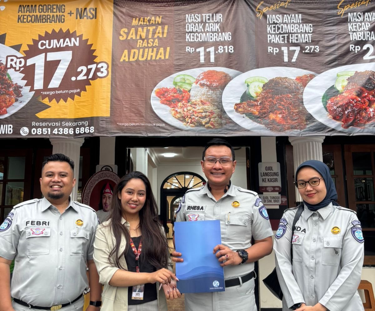 Bayar Pajak Tepat Waktu, Jasa Raharja Malang dan Warung Taburai Beri Voucher Makan Gratis