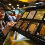 Harga Emas Antam, UBS dan Galeri24 di Pegadaian Kompak Turun pada Sabtu Pagi