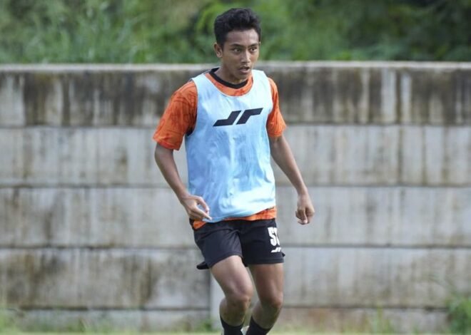 Persija Amankan Masa Depan Rayhan Hannan, Kontrak Diperpanjang Tiga Tahun
