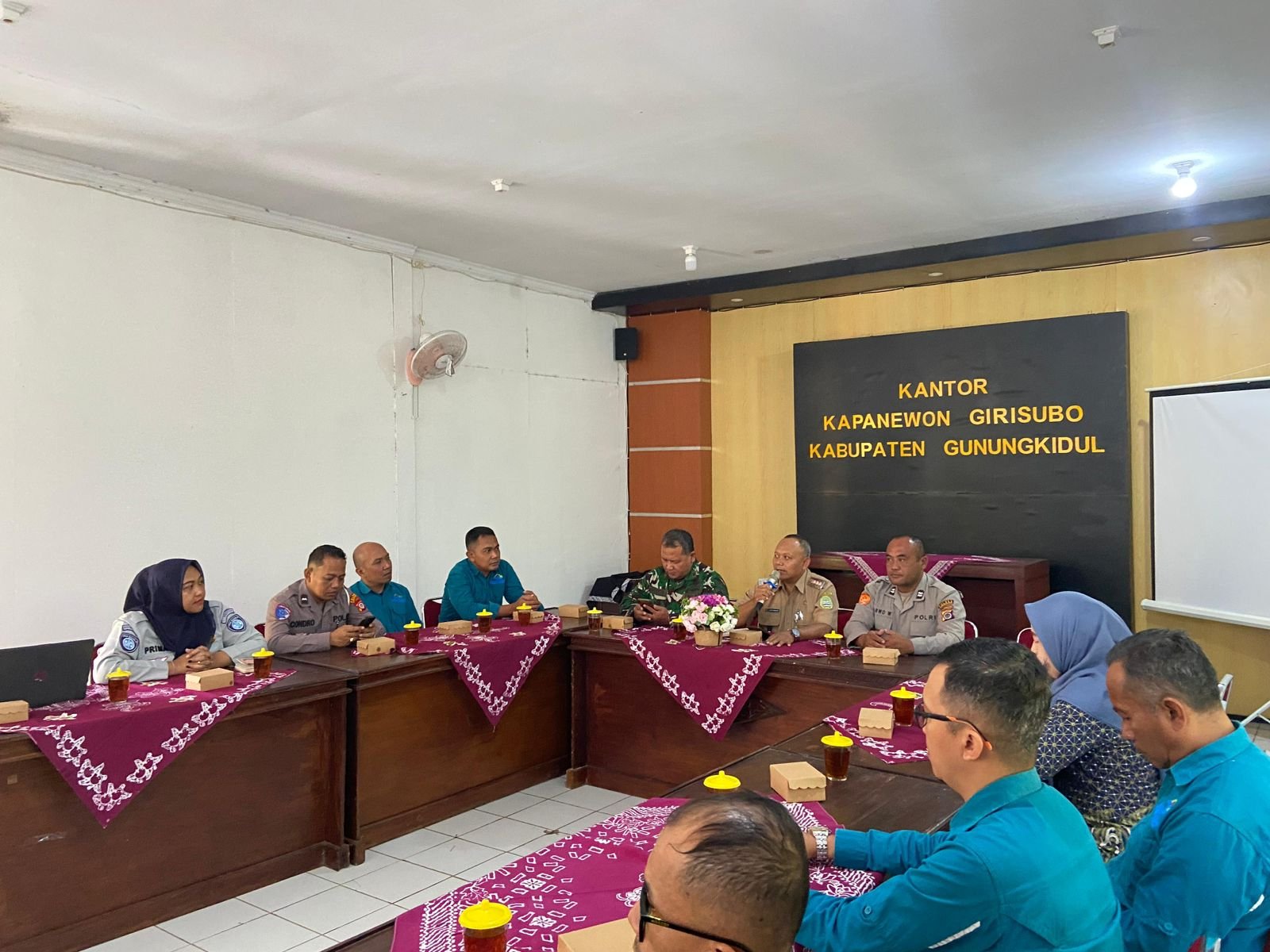 Jasa Raharja Perkuat Sinergi Lintas Sektor di Girisubo untuk Tingkatkan Pelayanan Masyarakat