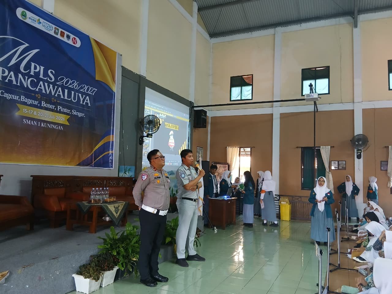 Upaya Keselamatan Lalu Lintas, PT Jasa Raharja (Persero) Cabang Cirebon Gelar Pengajar Peduli Keselamatan Lalu Lintas (PPKL) Di SMAN 1 Kab Kuningan 