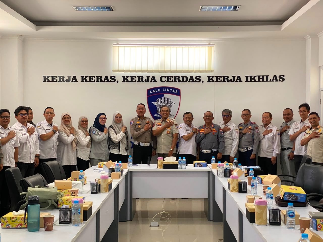 Jasa Raharja Turut Hadir dalam Rapat Koordinasi Forum Keselamatan Lalu Lintas dan Angkutan Jalan Kota Cimahi, Perkuat Sinergi Mewujudkan Keselamatan Berlalu Lintas