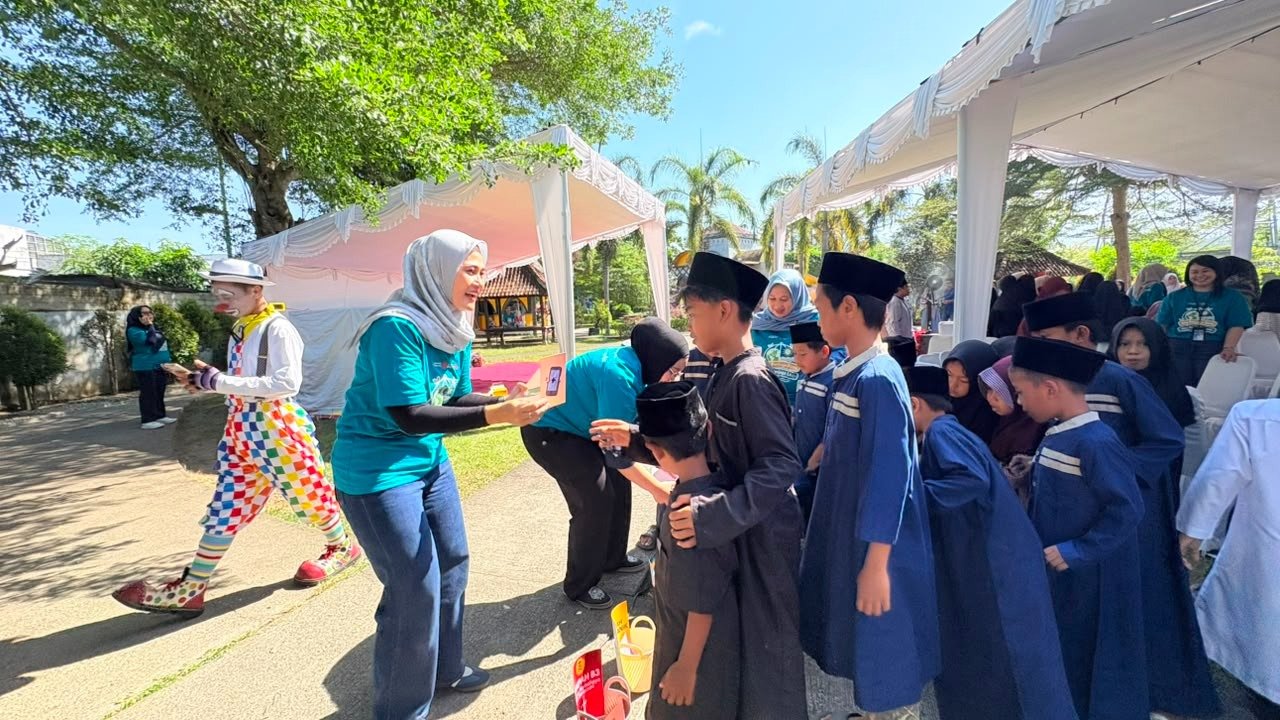 Jasa Raharja NTB Bersama Srikandi IFG Peringati Hari Anak Nasional Melalui Edukasi Eco Culture