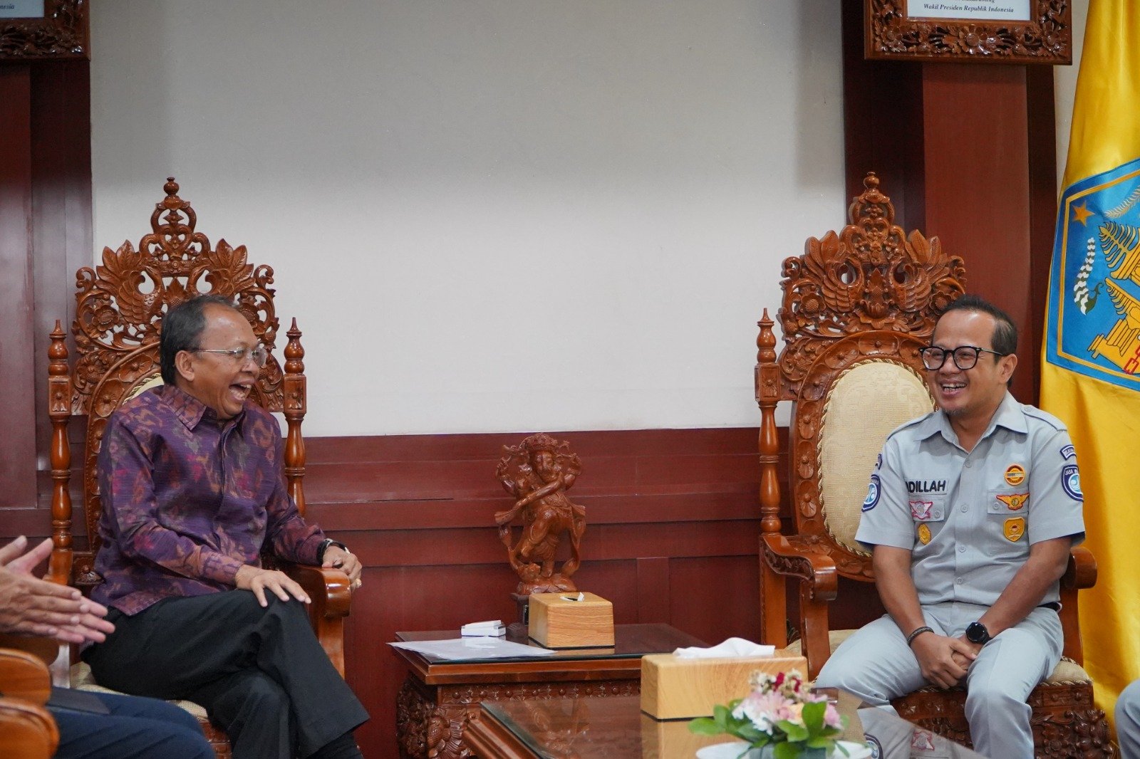 Perkuat Sinergi Peningkatan Kepatuhan PKB, PT Jasa Raharja (Persero) Wilayah Bali Silaturahmi dengan Gubernur Bali