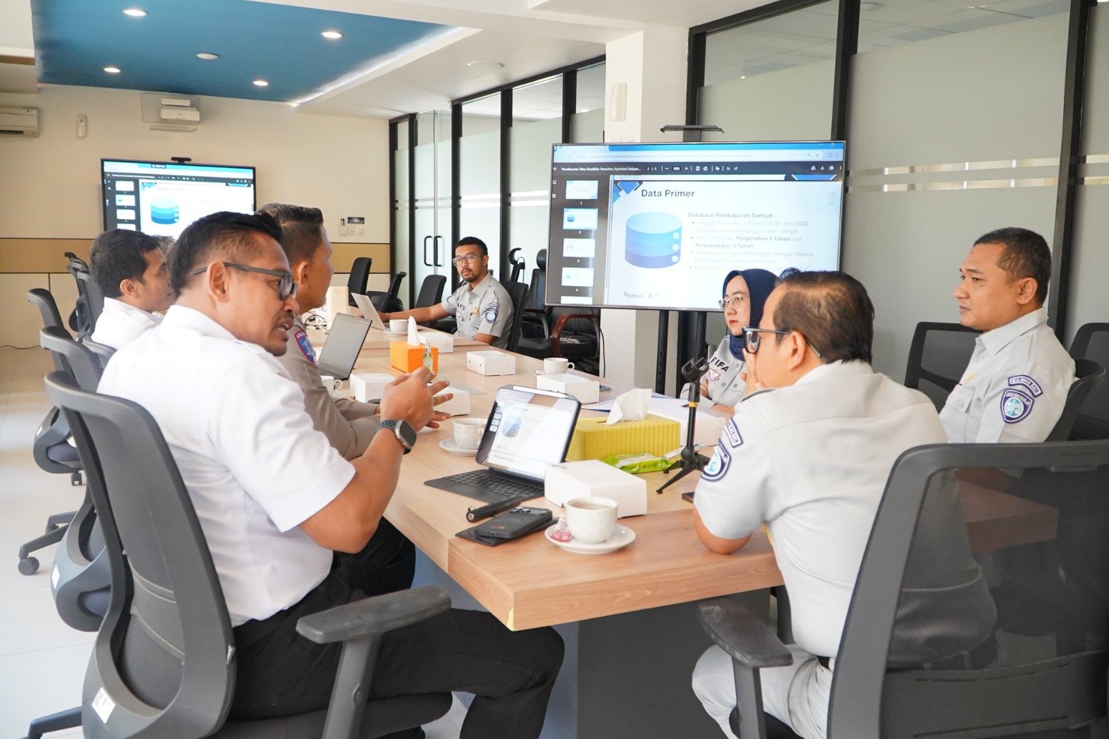 Tim Pembina Samsat Provinsi Bali Sepakati Mekanisme Pemberian Apresiasi Gebyar Samsat 2026