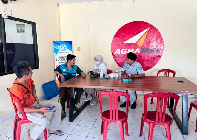 Apresiasi Untuk Operator Kendaraan Umum, Jasa Raharja Karawang Berikan Pengobatan Gratis Bagi Pengemudi Di Po Agramas