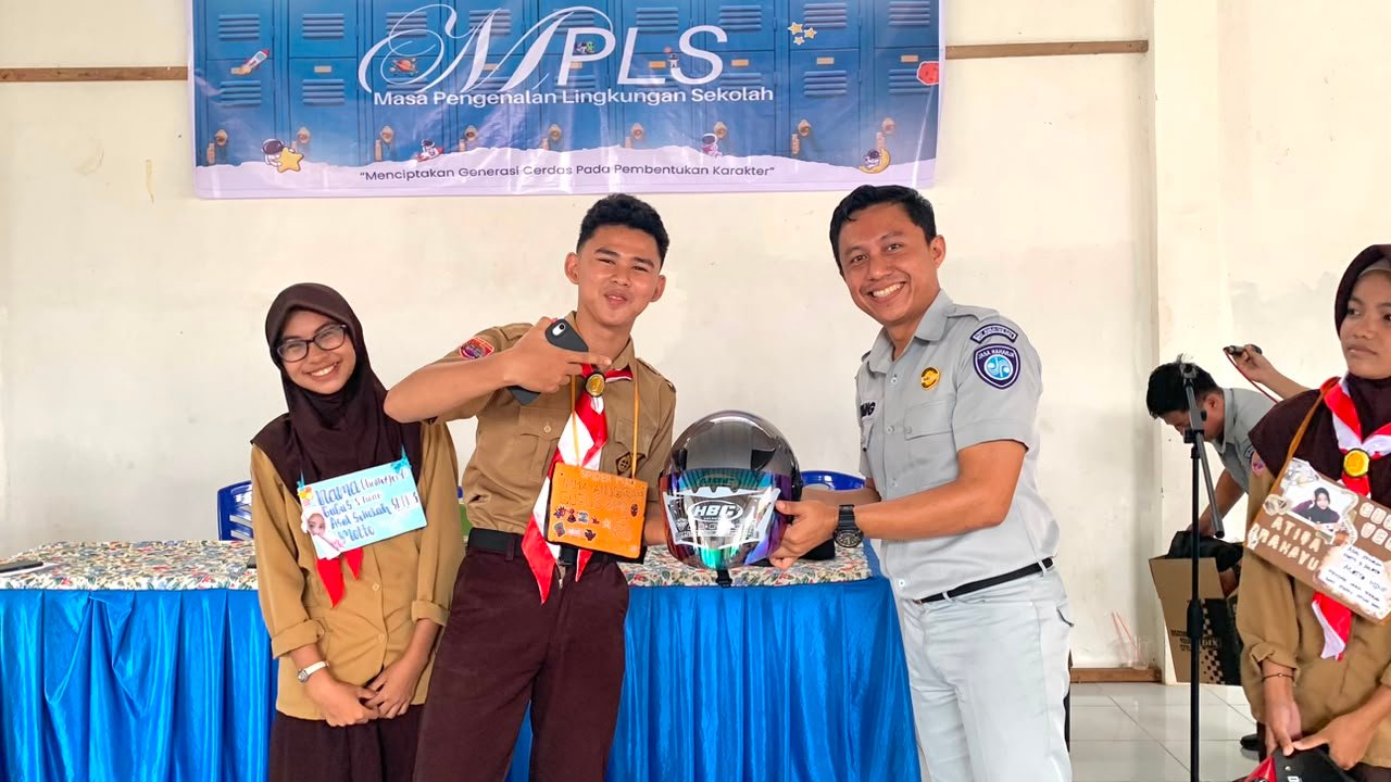 Jasa Raharja Palopo Dorong Generasi Muda Peduli Keselamatan Berlalu Lintas Lewat PPKL dan Safety Campaign di SMA Negeri 5 Palopo