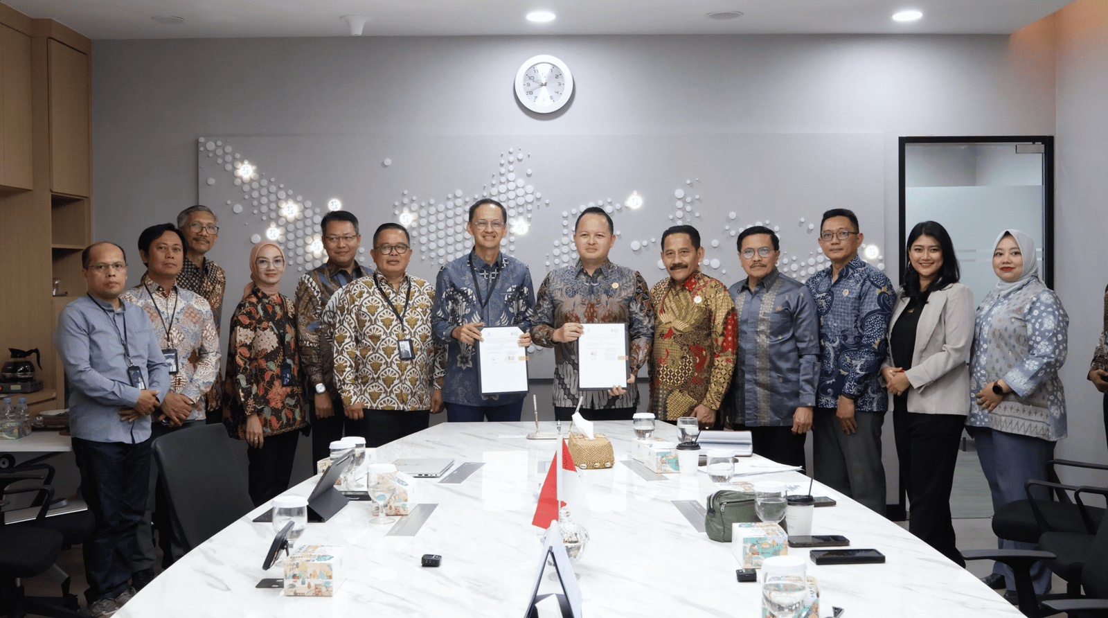 Kolaborasi Strategis dan Perkuat Kapabilitas, Jasaraharja Putera Jalin Kerja Sama dengan Indo Pacific Strategic Intelligence (ISI)
