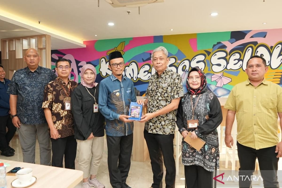 Sekolah Rakyat Dipercepat, Wamensos Tekankan Kepatuhan pada Aturan dan Legalitas Lahan