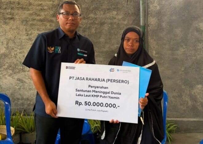 Hadir di Tengah Duka, Kepala Jasa Raharja NTB Serahkan Santunan Ahli Waris Korban KMP Putri Yasmin