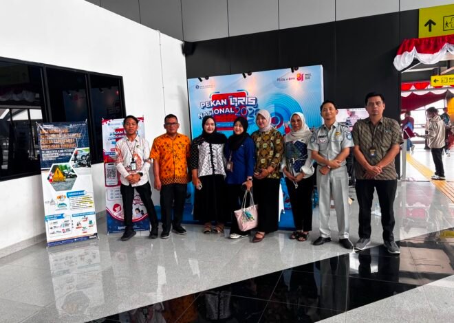 Jasa Raharja Bersama UPT Samsat Rangkasbitung Ramaikan Pekan QRIS Nasional di Stasiun Rangkasbitung