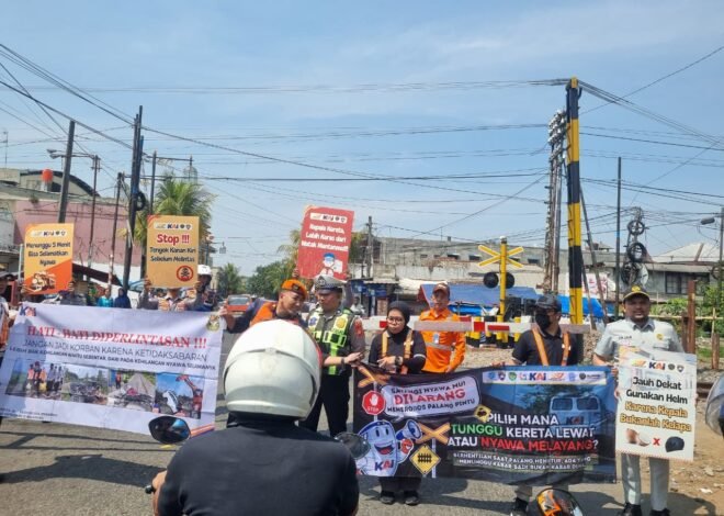 Dorong Budaya Tertib Berlalu Lintas Di Perlintasan Sebidang, Jasa Raharja Sukabumi Bersama Dishub Kab Cianjur, Polres Cianjur dan Rail Fans Cianjur Gelar Sosialisasi