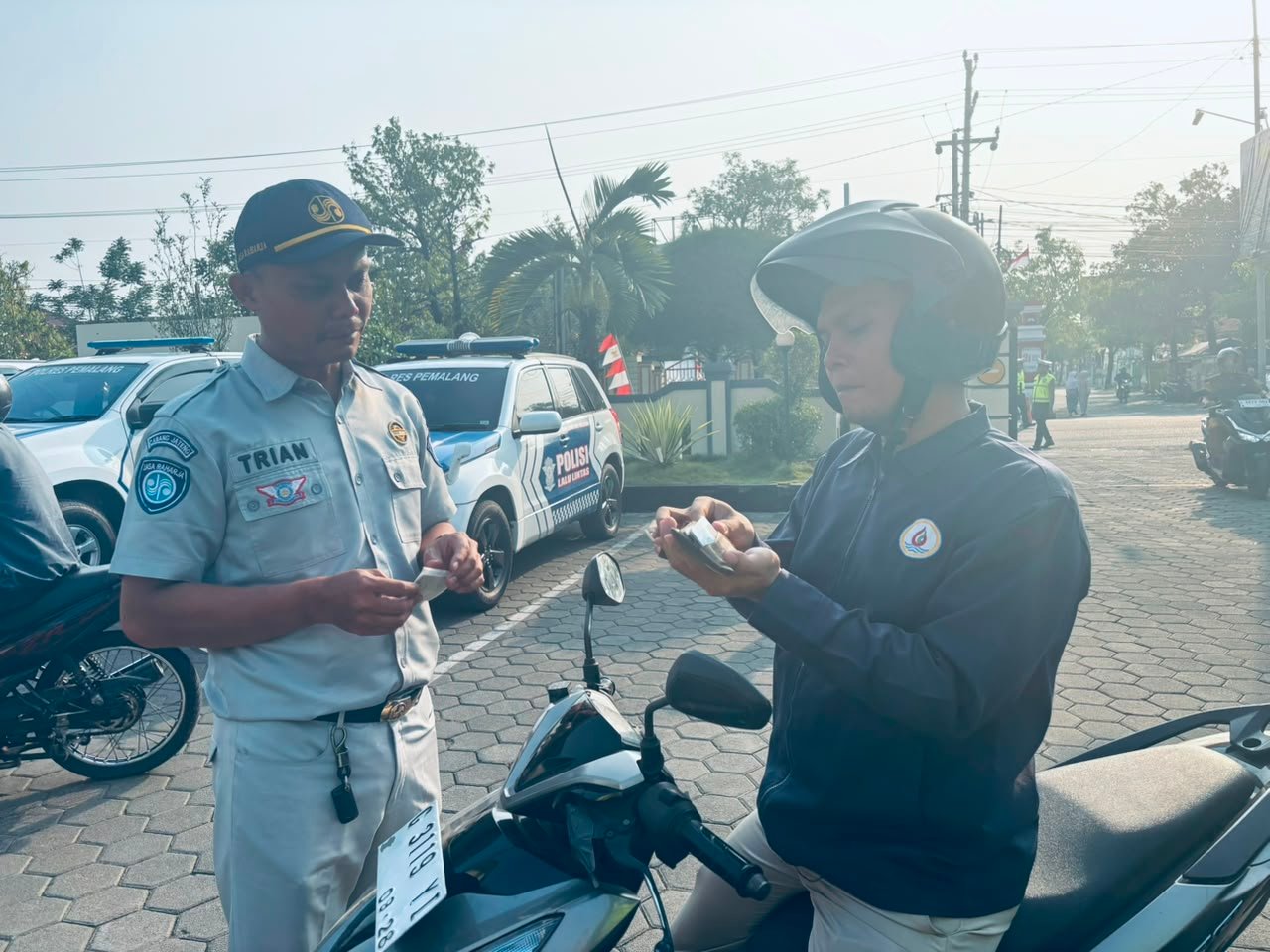 Tim Pembina Samsat Kabupaten Pemalang Gelar Sosialisasi Tertib Berlalu Lintas dan Kepatuhan Pajak Kendaraan Bermotor