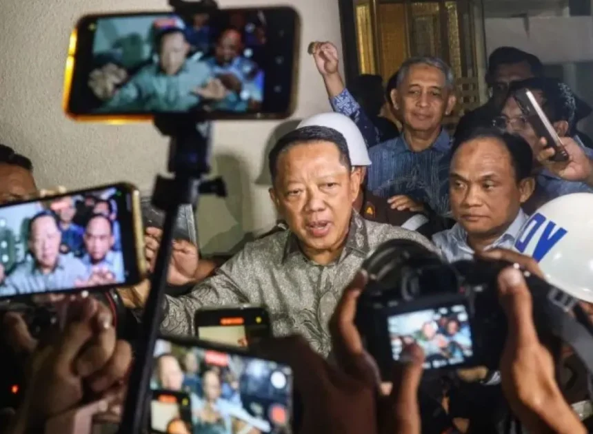 Kejagung Periksa Saksi dan Geledah Sejumlah Lokasi Terkait Dugaan TPPU Febrie Adriansyah