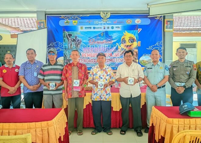Tim Pembina Samsat Sukoharjo Perkuat Kepatuhan PKB dan SWDKLLJ melalui Sosialisasi di Desa Trangsan