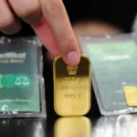 Update Harga Emas Pegadaian Senin: Antam Rp2,715 Juta per Gram, UBS Rp2,586 Juta
