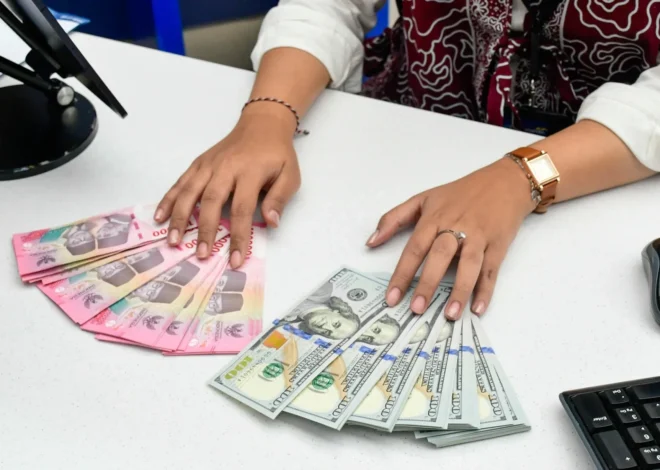 Rupiah Rebound pada Rabu Pagi, Dolar AS Turun ke Rp17.972