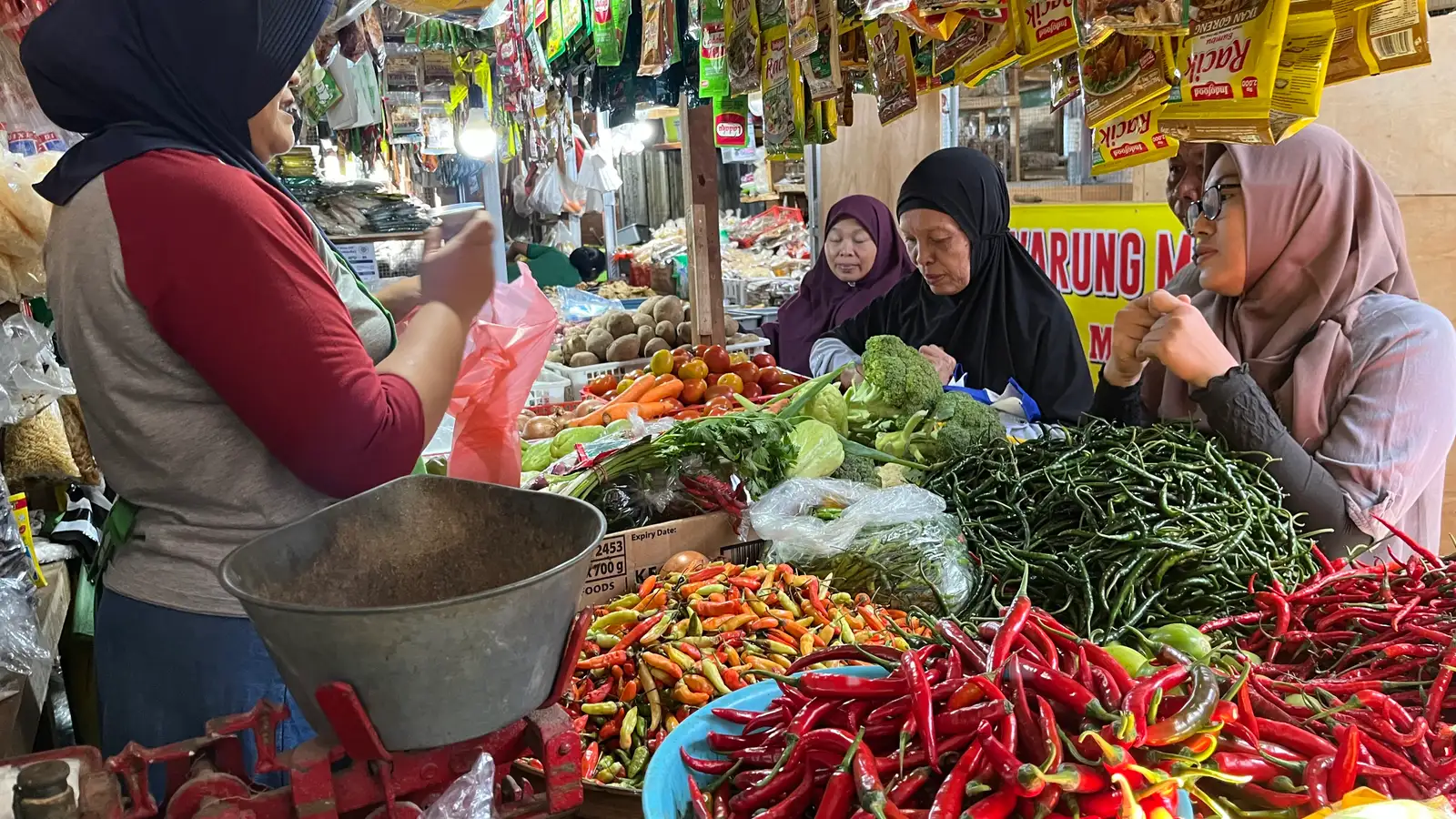 PIHPS Catat Harga Cabai Rawit dan Bawang Masih Tinggi di Tingkat Eceran Nasional