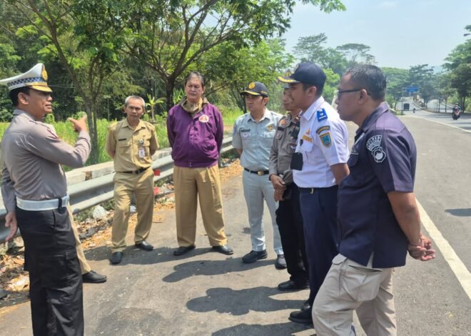 Jasa Raharja Kanwil Utama Jawa Tengah bersama Jajaran Ditlantas Polda Jawa Tengah melaksanakan giat Asistensi Penanganan titik Blackspot