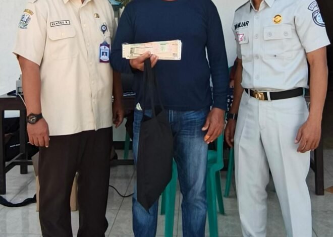 Layanan PASTI PKB Jasa Raharja Bersama Tim Pembina Samsat Pacitan Jemput Bola di Desa Jatigunung