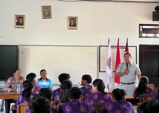 Bukan Sekadar Patroli,PKS SMA Negeri 2 Mendoyo Dibekali Jadi Pelopor Keselamatan di Jalan