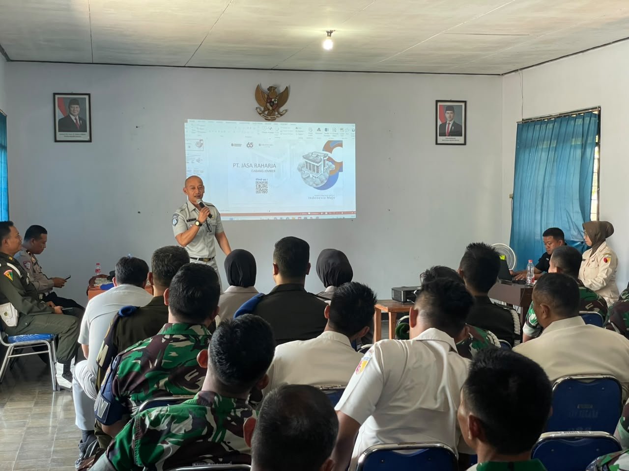 Jasa Raharja dan Satlantas Polres Jember Bekali Anggota TNI dengan Edukasi Safety Riding and Driving