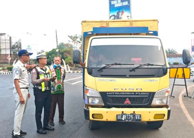 Jasa Raharja Bersama Stakeholder Gelar Operasi Gabungan dan Sosialisasi Keringanan Pajak di Kotabumi