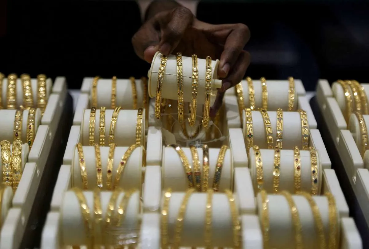 Harga Emas Perhiasan Hari Ini 16 September 2026, Emas 24 Karat Tembus Rp2,42 Juta