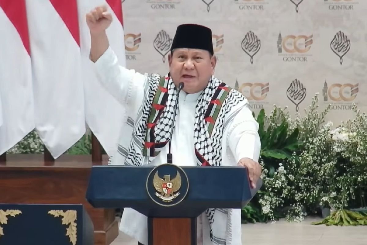 Momen Prabowo dan Dubes Palestina di Perayaan 100 Tahun Gontor