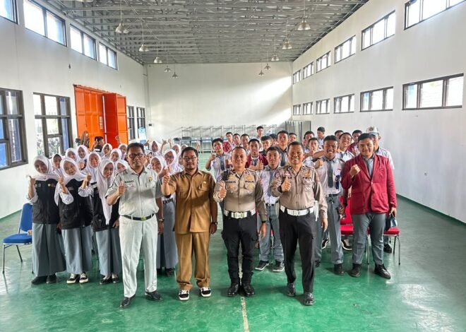 Jasa Raharja Purwakarta Bersama Polres Gelar Program Pengajar Peduli Keselamatan dan Safety Campaign di SMK