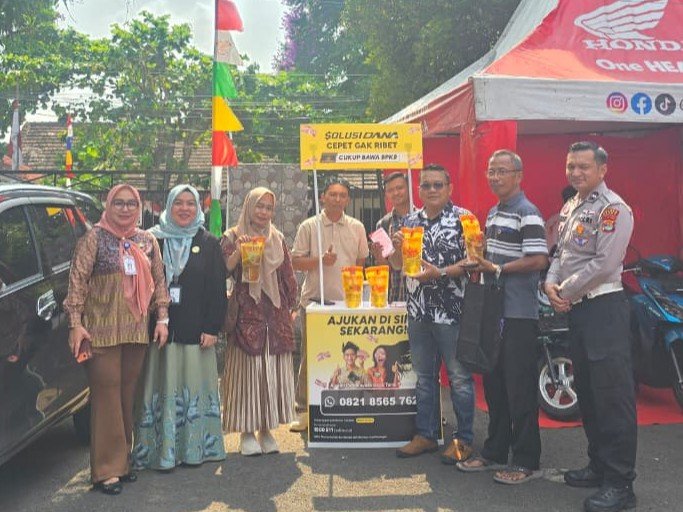 Apresiasi Wajib Pajak Taat, Samsat Metro Hadirkan Service Gratis hingga Tebus Murah Minyak Goreng