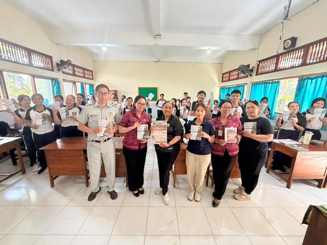 Bukan Hanya Soal Pajak, Jasa Raharja Titipkan Pesan Tertib Kendaraan kepada Generasi Muda di Kuta Selatan